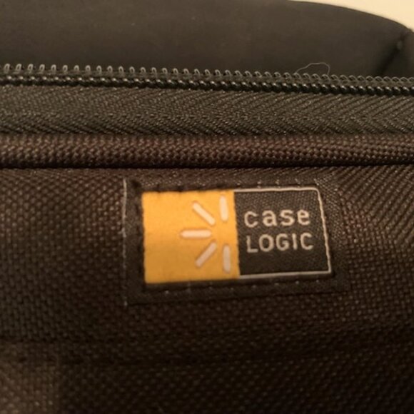 Case Logic 15.6-Inch Laptop Case (VNCI-215) Black, PC - Picture 5 of 5